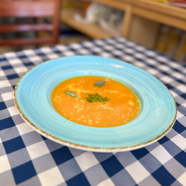 Carrot Soup (Dairy Free).